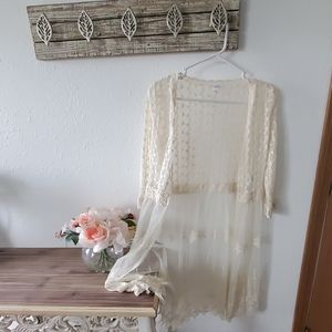 Pretty lace tunic